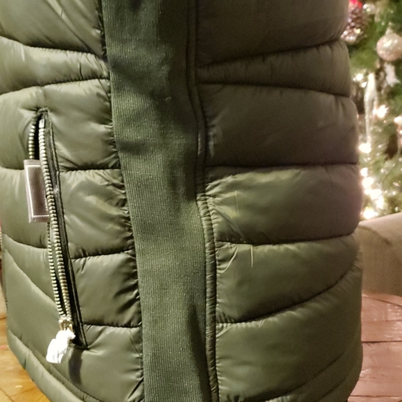 Reversible jacket - Picture 3 of 5